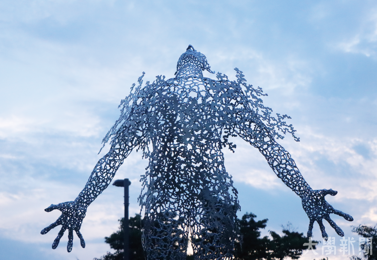 ▲뚝섬한강공원에 전시된 조형물.