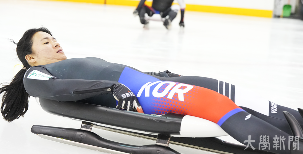 ▲정혜선 선수가 루지를 타고 있다.