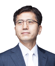 유재준 교수(물리천문학부)